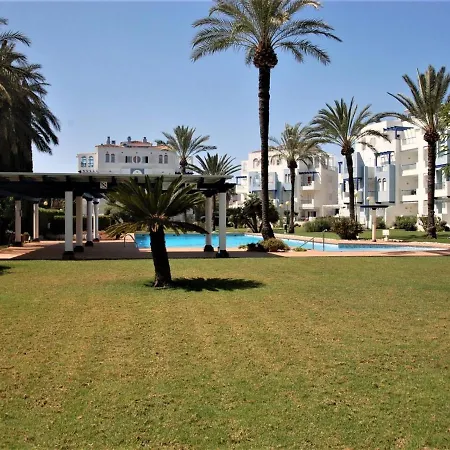 Apartamento Denia, 2 Dormitorios, 4 Personas - Es-262-15 דירה *